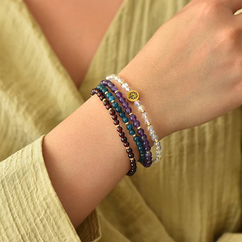 Health & Wellness Crystal Bracelet Set β Amethyst, Apatite, Garnet & Clear Quartz (4 mm)
