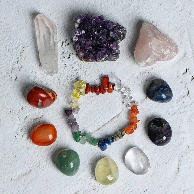 Healing Crystal Wood Gift Box β Assorted Raw & Tumbled Stones