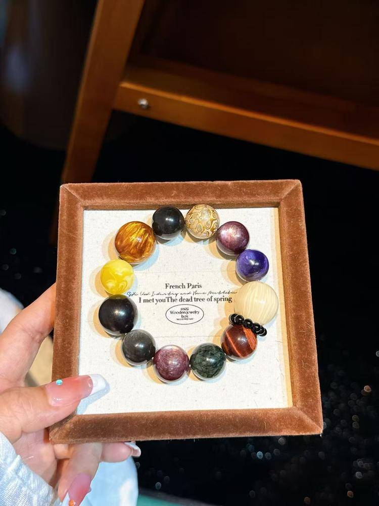 Protection & Confidence Statement Bracelet – Red Tiger’s Eye, Silver Obsidian & Charoite 16–18 mm