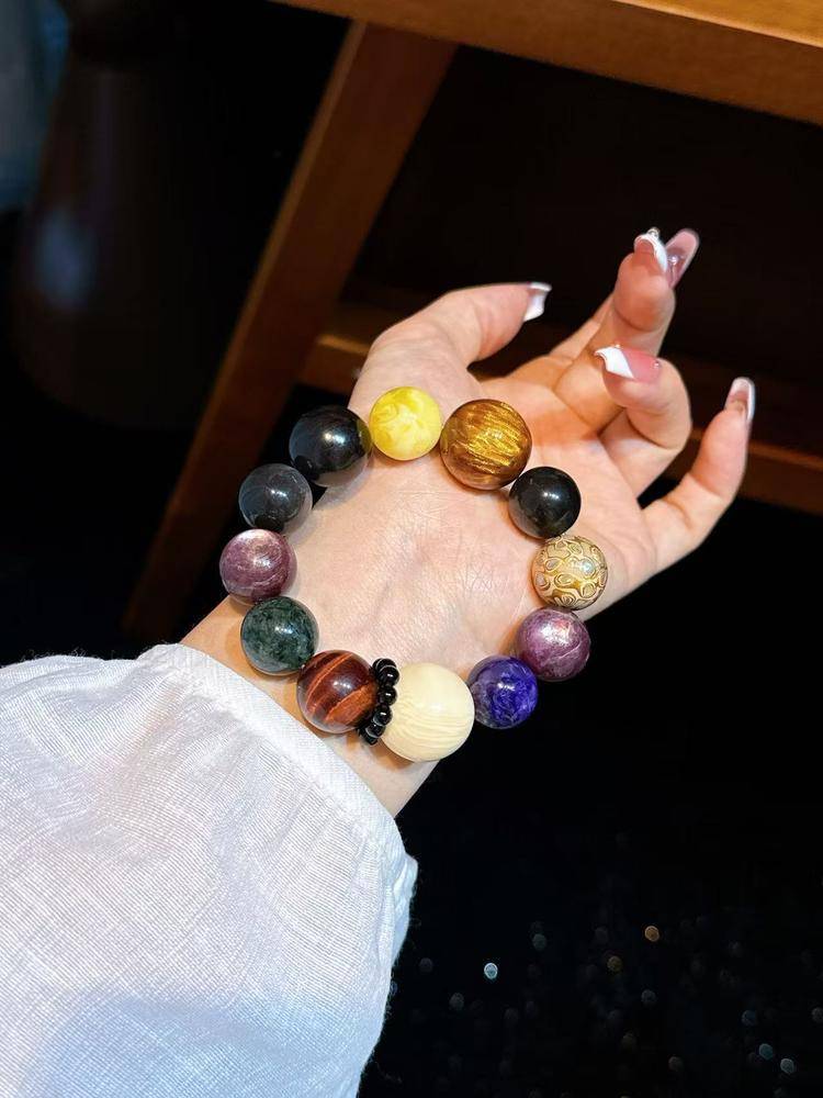 Protection & Confidence Statement Bracelet β Red Tigerβs Eye, Silver Obsidian & Charoite 16β18 mm