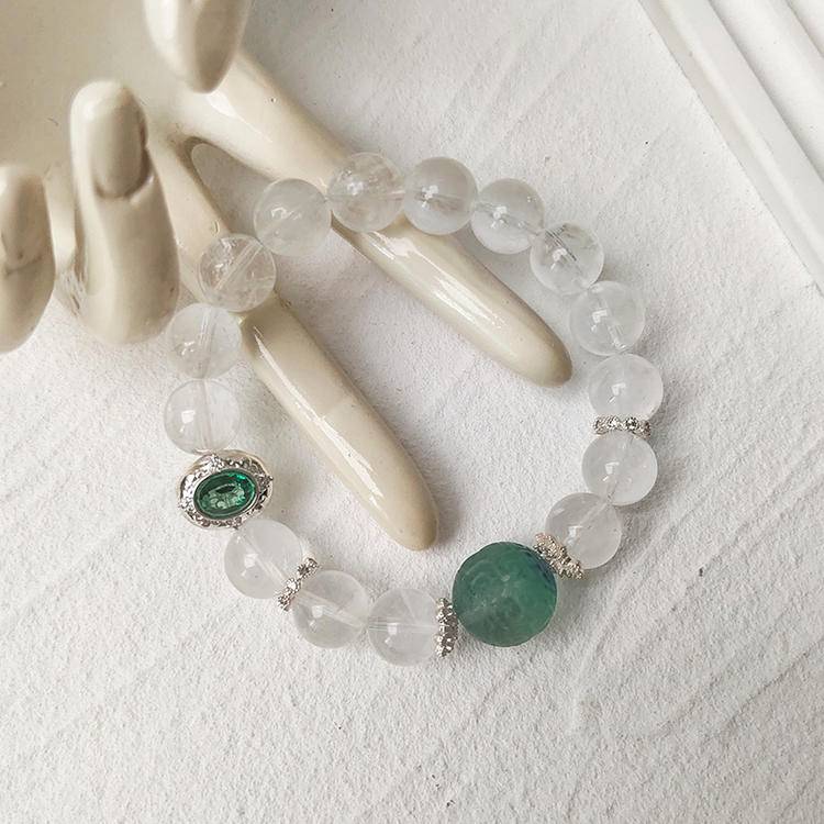 Focus & Clarity Crystal Bracelet – Phantom Quartz 10 mm with Gemstone Focal 13.5 mm, CZ Charm