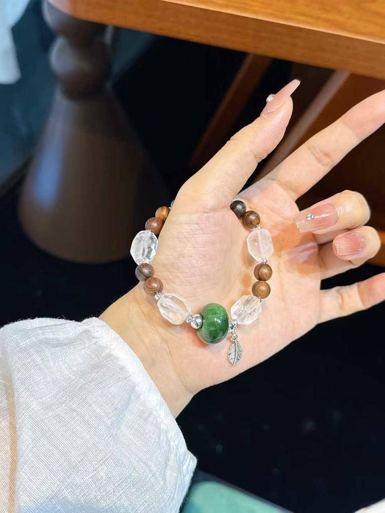 Sandalwood, Green Jasper & Clear Quartz Bracelet — Protection & Grounding (Clarity)