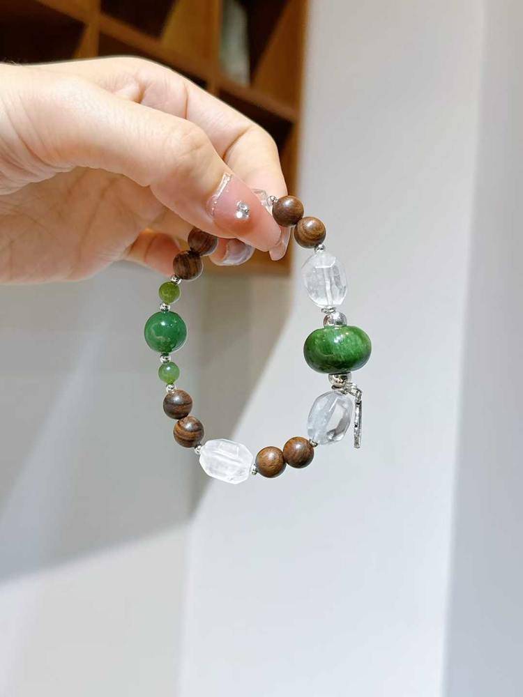 Sandalwood, Green Jasper & Clear Quartz Bracelet — Protection & Grounding (Clarity)