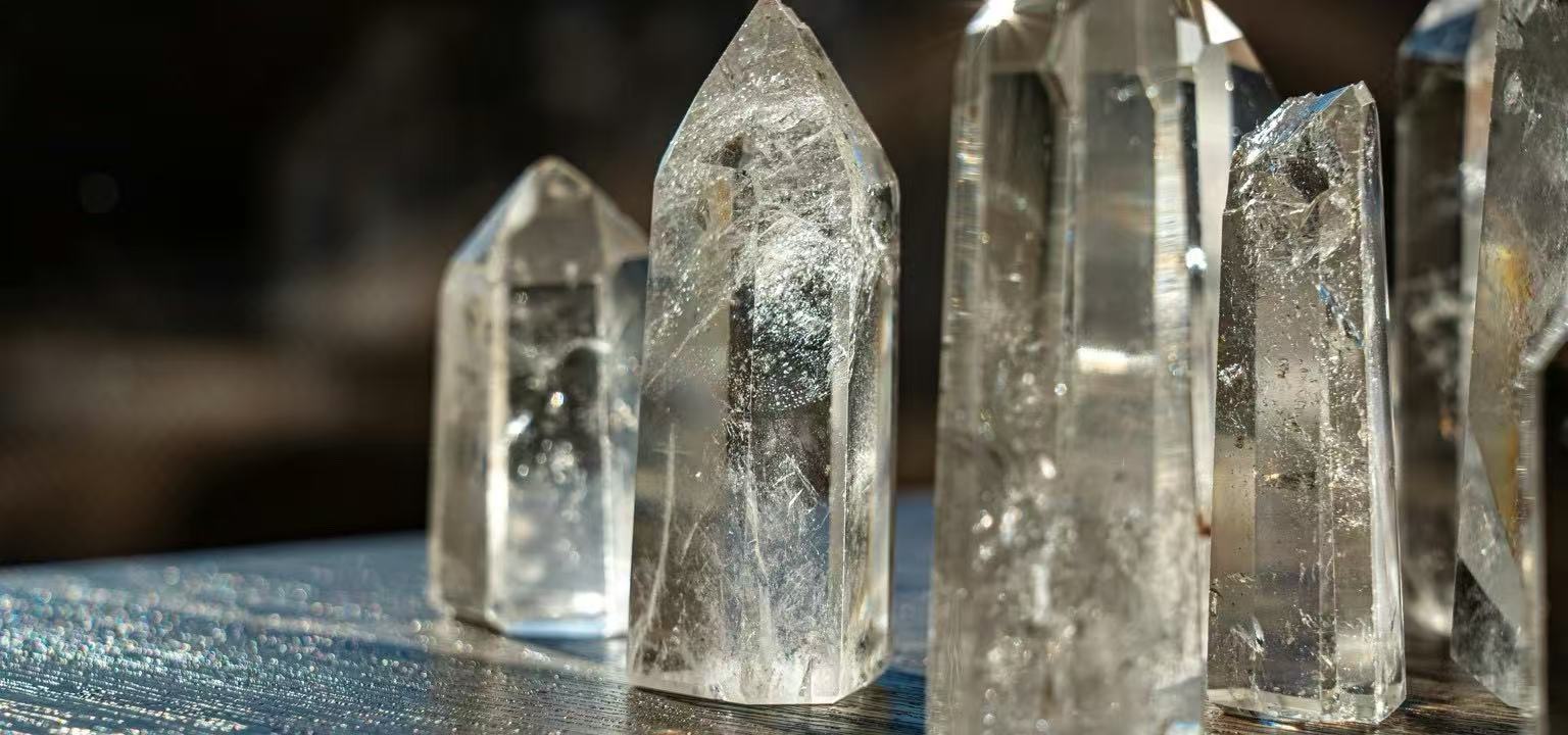 slider image slider_item_4hndhR